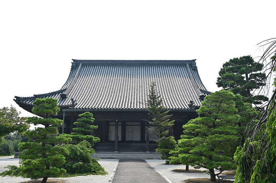 専修坊の本堂