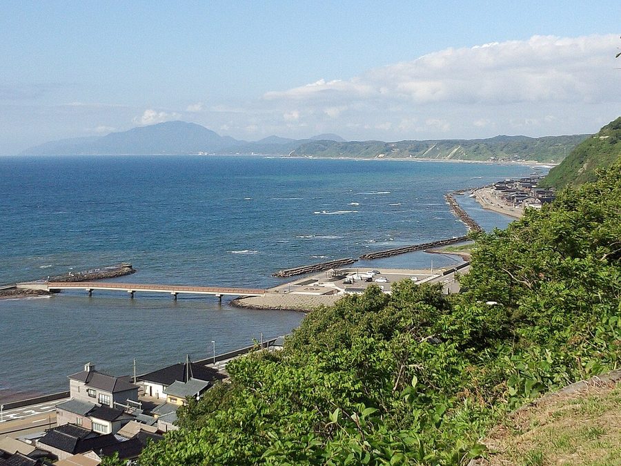 出雲崎町の海岸線