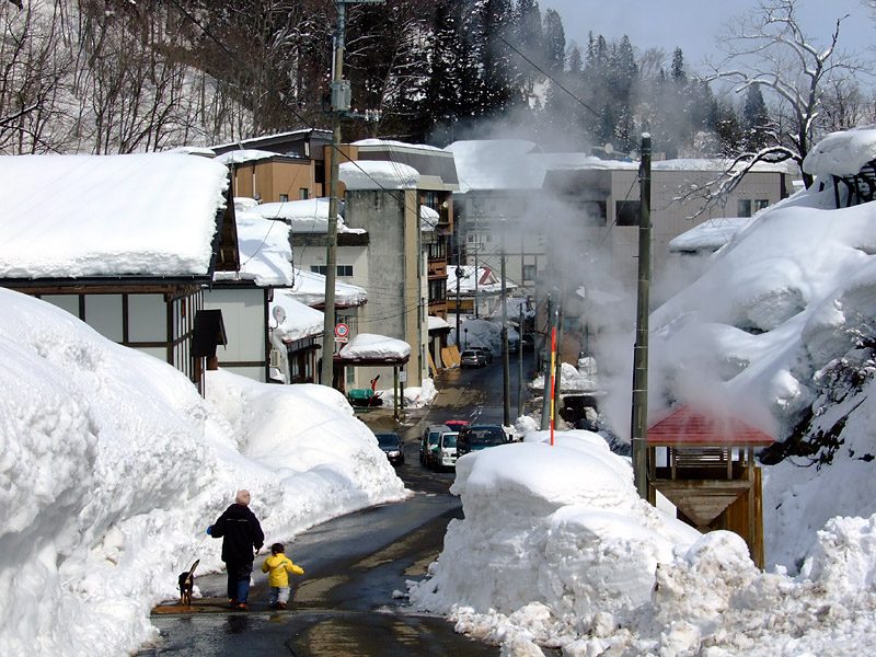 松之山温泉の町並み