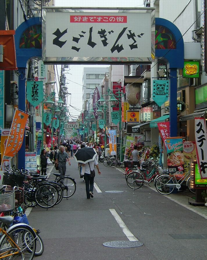 戸越銀座商店街の入口