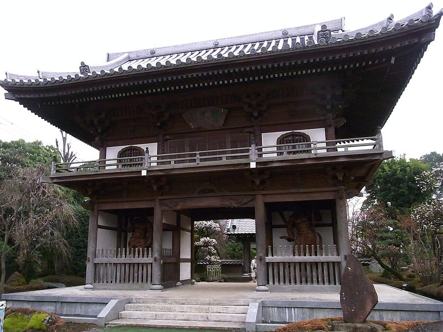 小川寺の山門