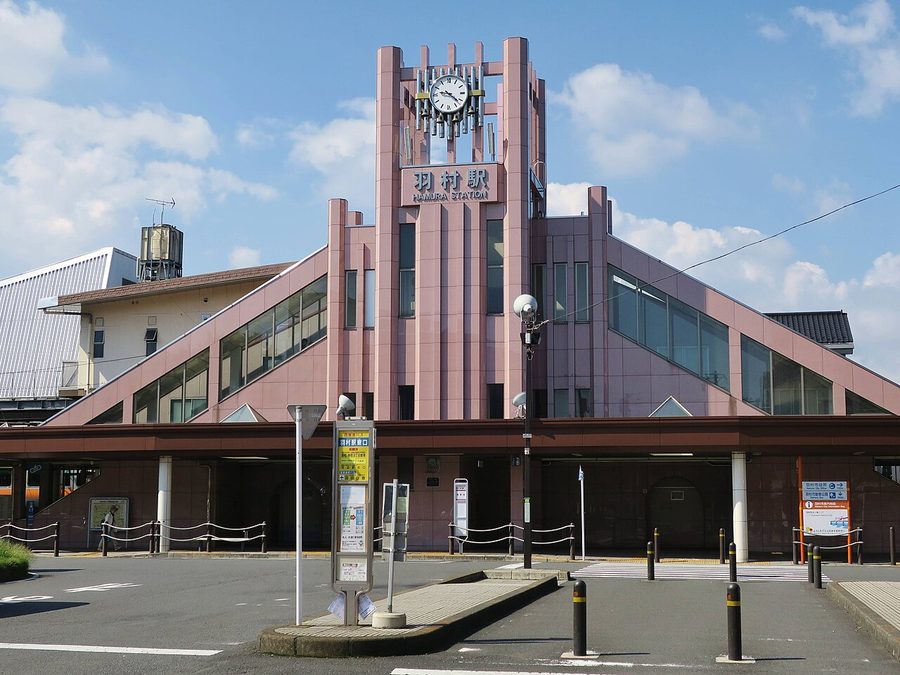 羽村駅の駅舎