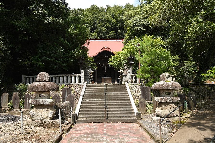 阿豆佐味天神社の拝殿