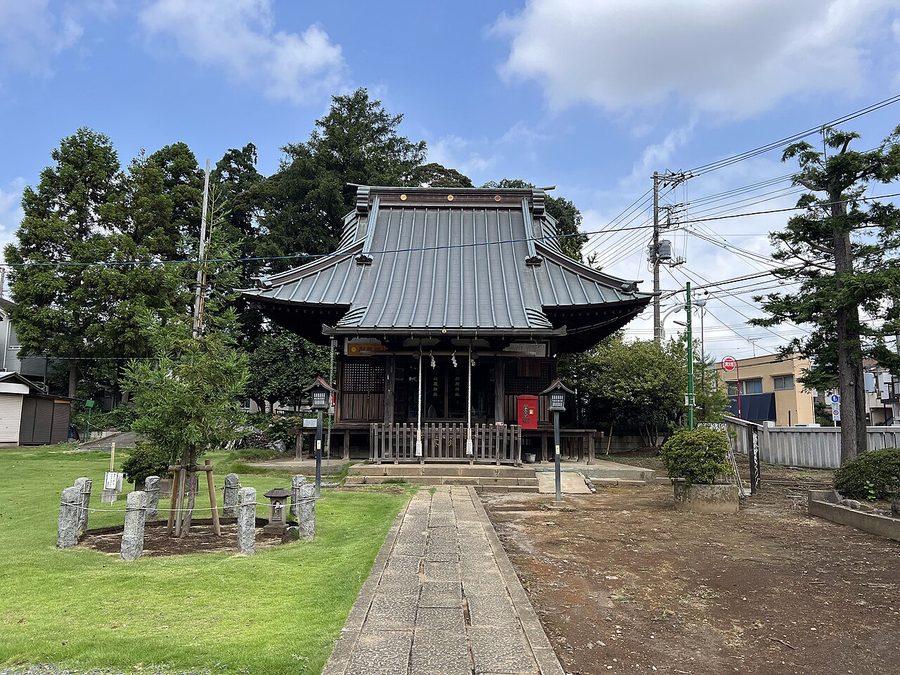 尉殿神社 拝殿