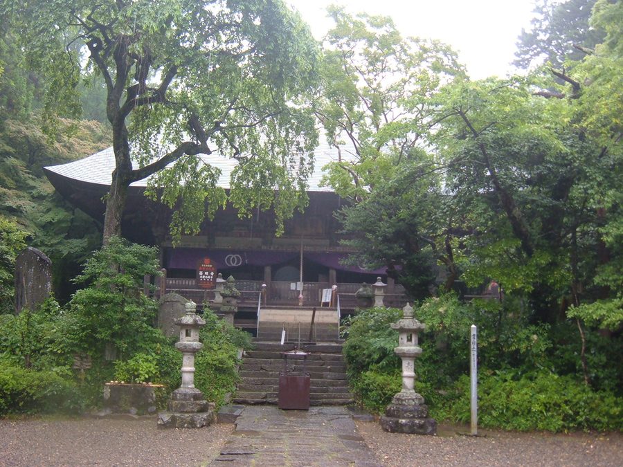 西明寺の本堂