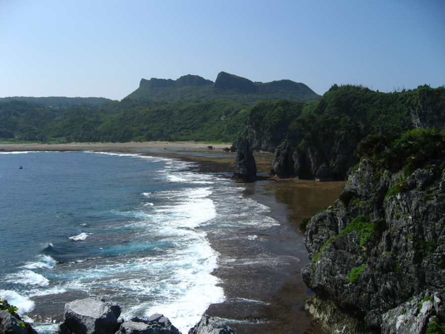 大石林山周辺の海岸