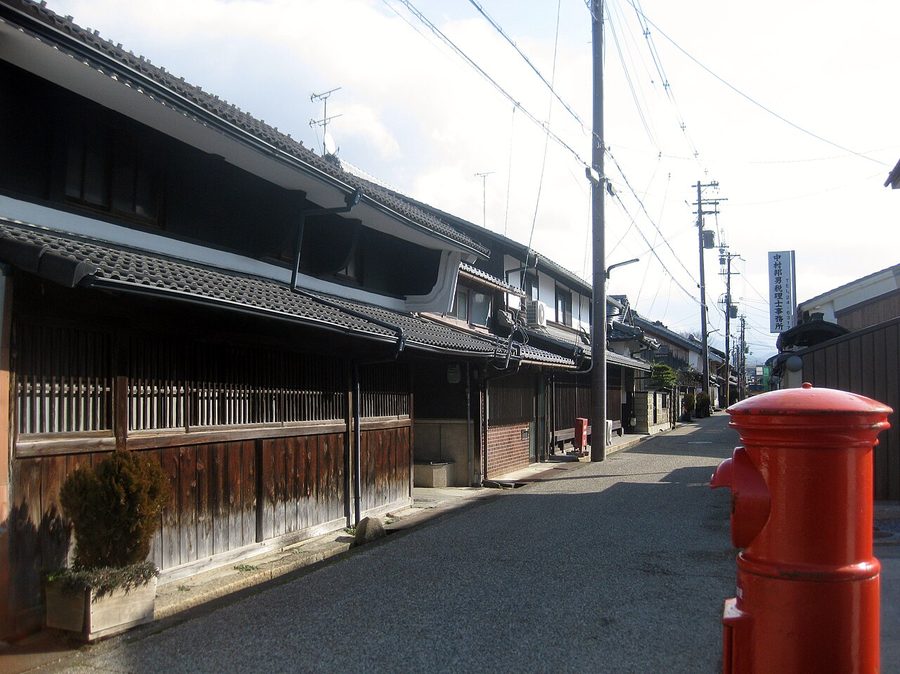 彦根市城町の町並み