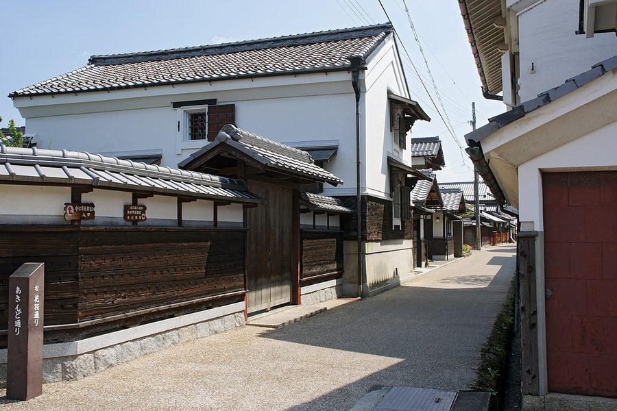 五個荘金堂町の町並み