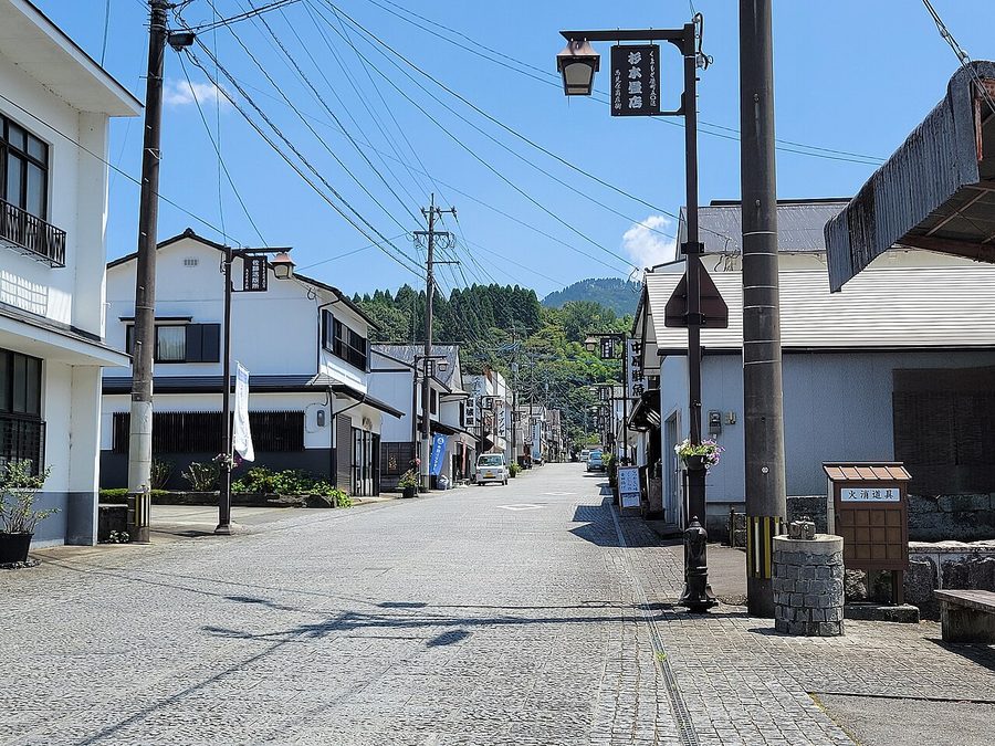 馬見原の商店街