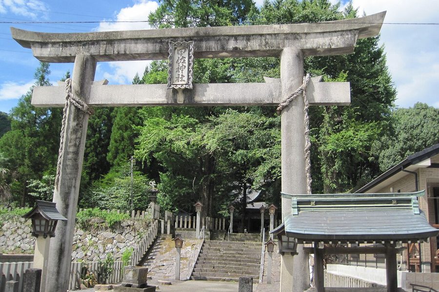甲佐神社の鳥居