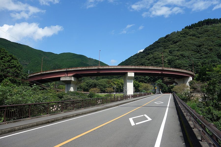 奥球磨ループ橋