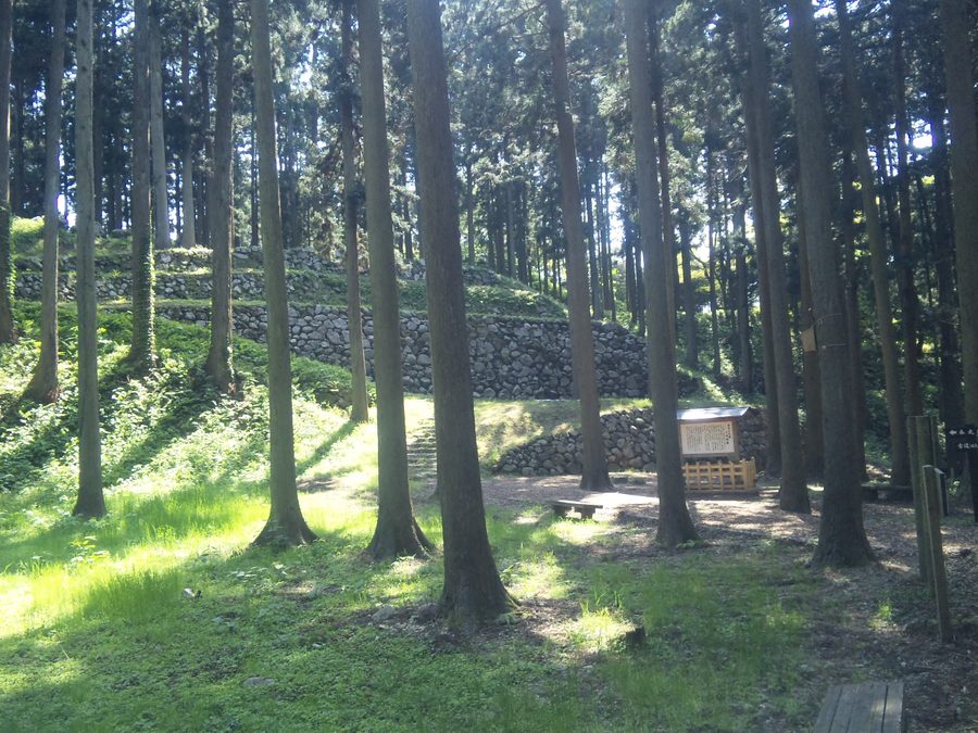 七尾城跡の調度丸
