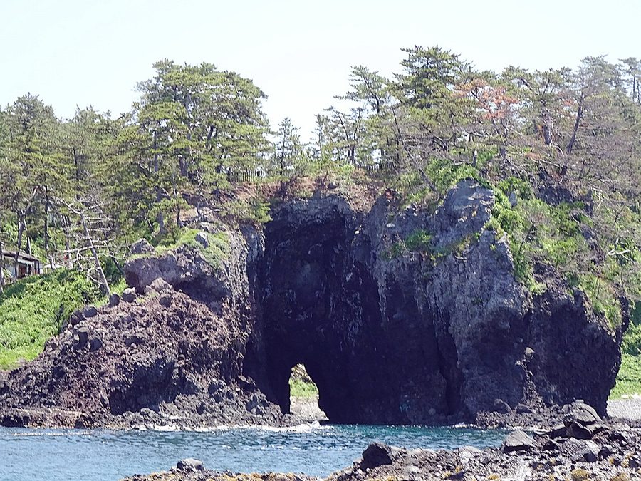 巌門