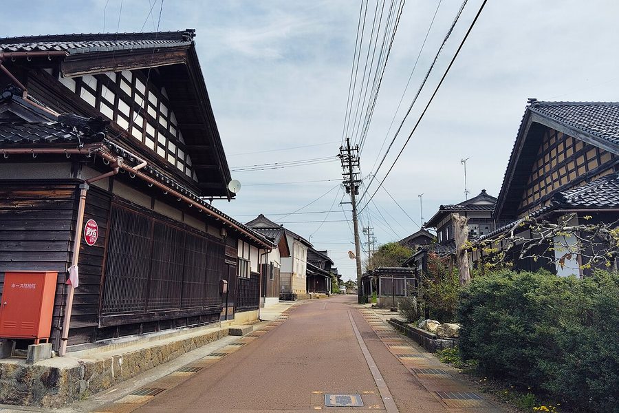 能登部上の町並み
