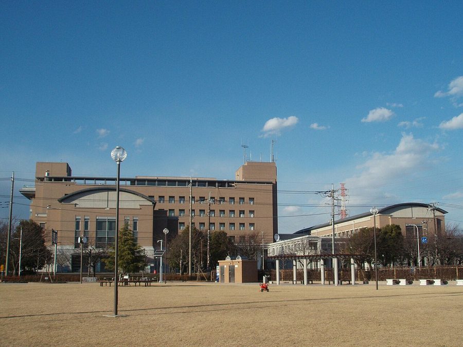 綾瀬市役所
