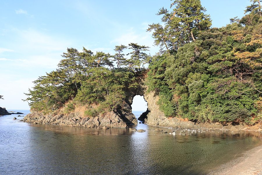 明鏡洞