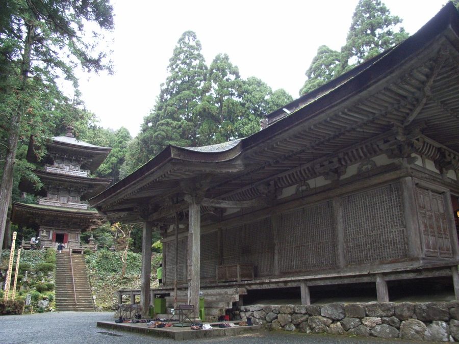 明通寺本堂と三重塔