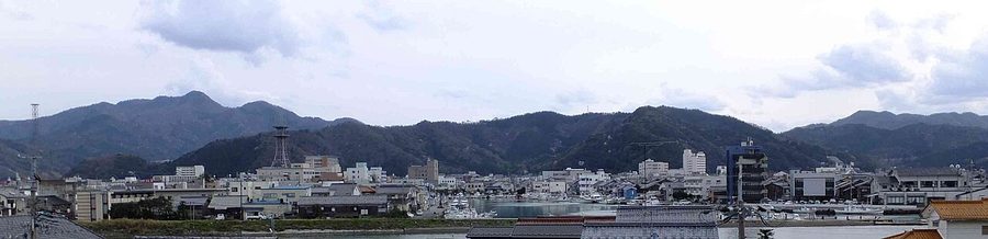 小浜市中心部の眺め