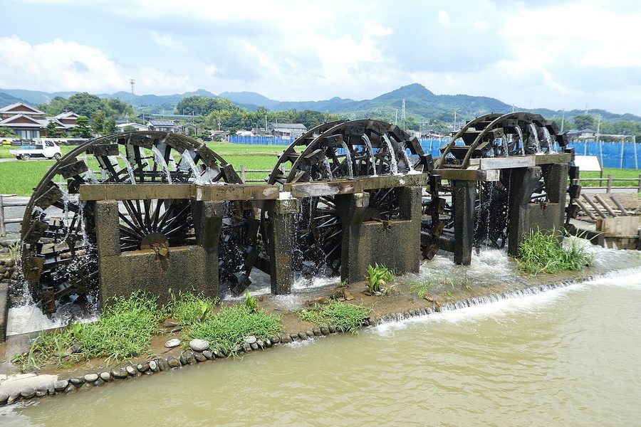 菱野の三連水車