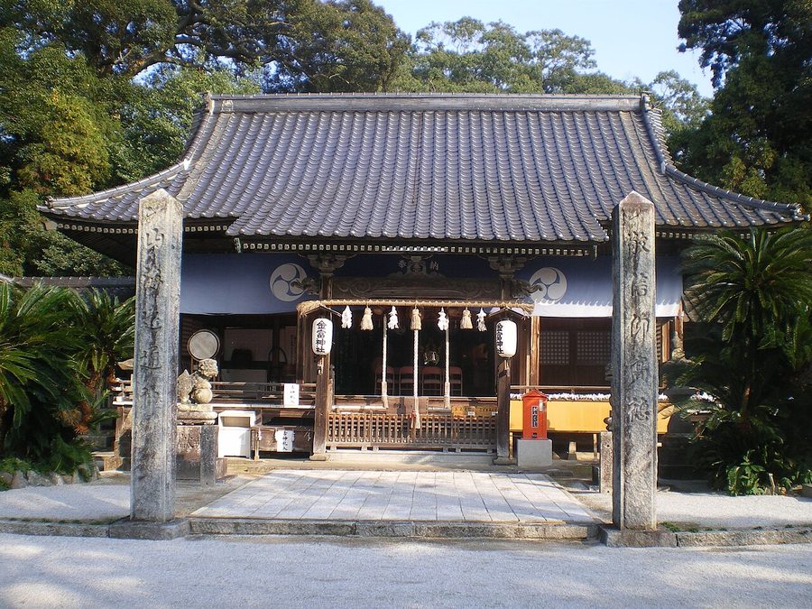 金富八幡神社