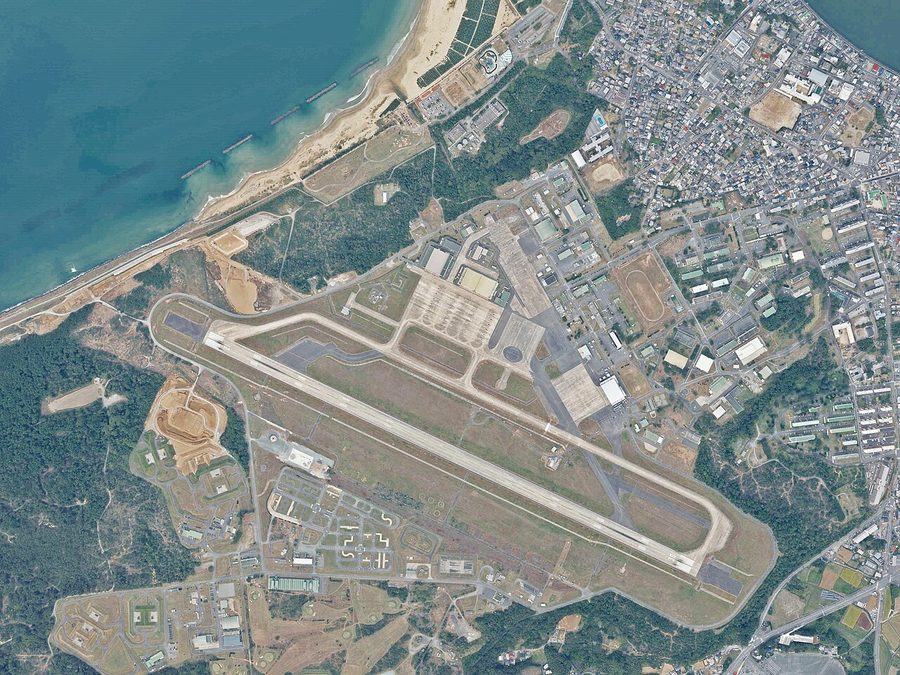 航空自衛隊芦屋基地の空中写真