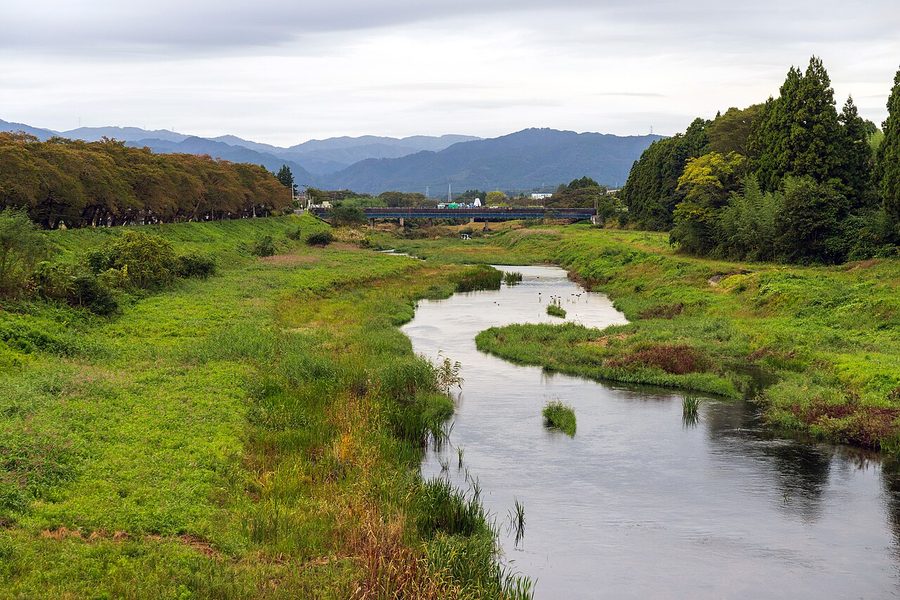 請戸川