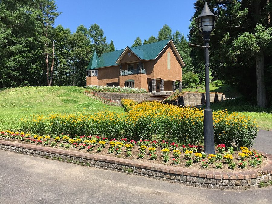 金山町の妖精美術館