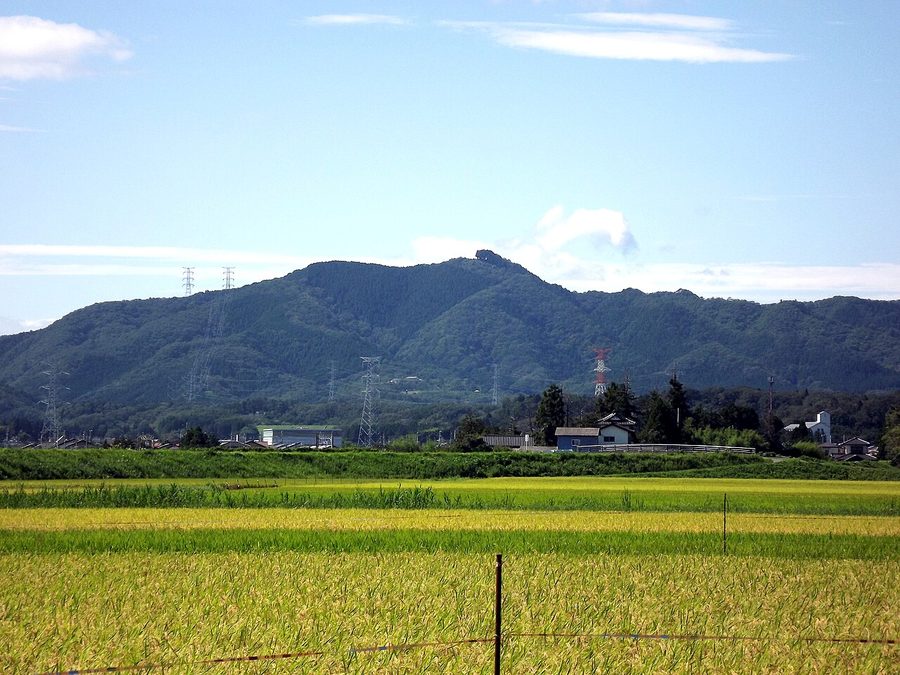 鹿狼山