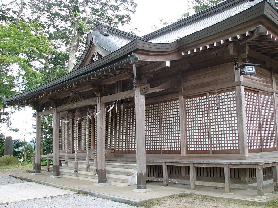 石都々古和気神社の拝殿