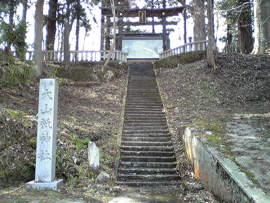 大山祇神社の参道石段