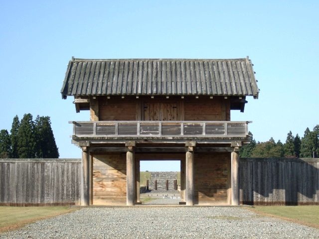 払田柵跡の外柵南門