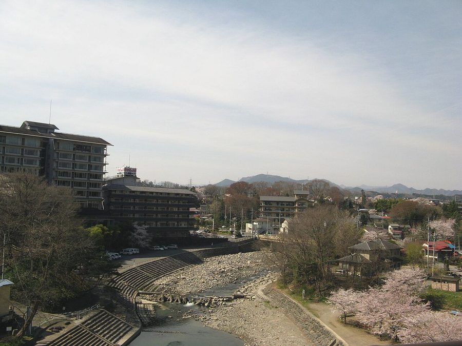 磯部温泉と碓氷川