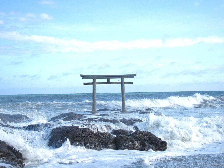 神磯鳥居