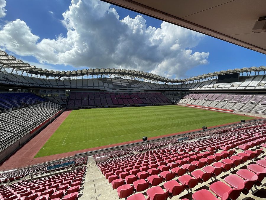 鹿島サッカースタジアム(メルカリスタジアム)の内部