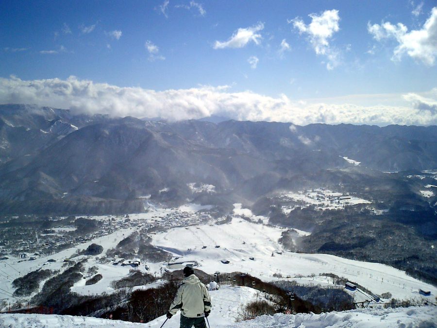 栂池高原スキー場から望む雪景色