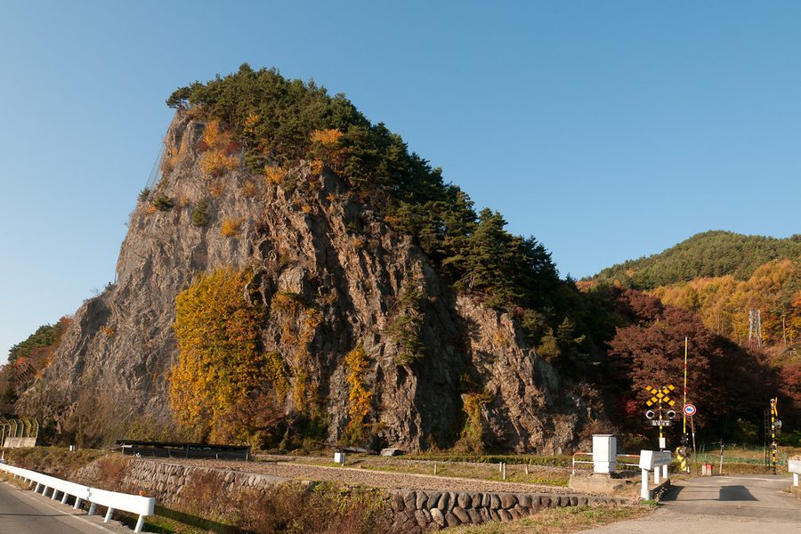 聖岩（天狗岩）
