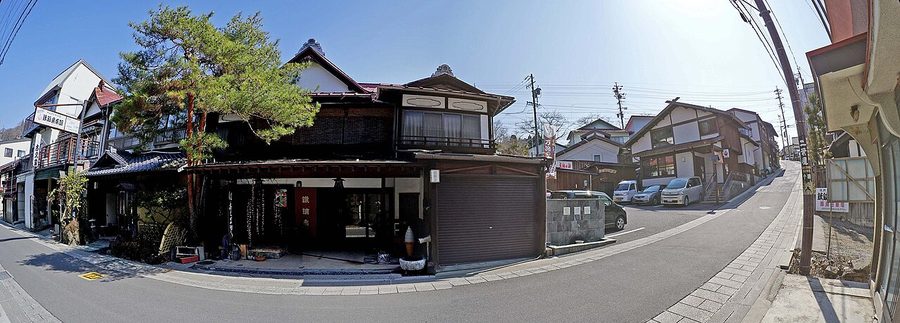 鉄鉱泉本館