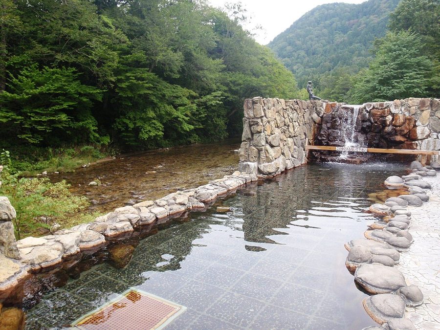 薬研温泉の共同浴場「夫婦かっぱの湯」