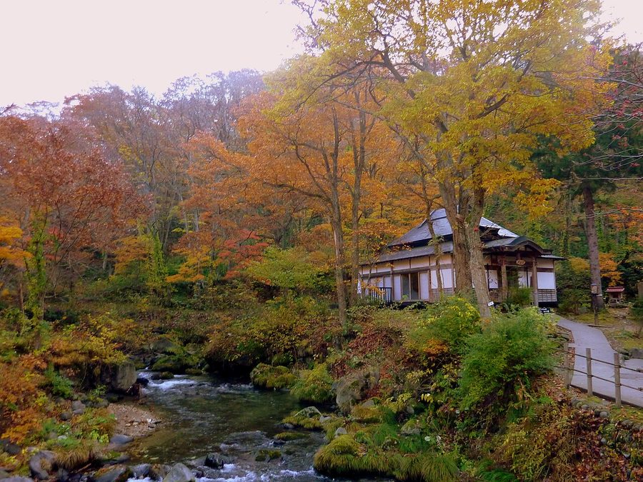 青荷温泉の旅館