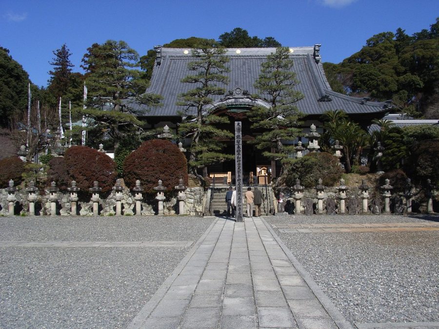 可睡斎の本堂