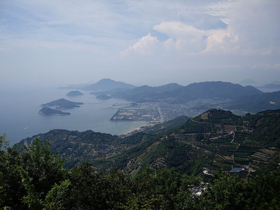 仁尾港周辺の風景