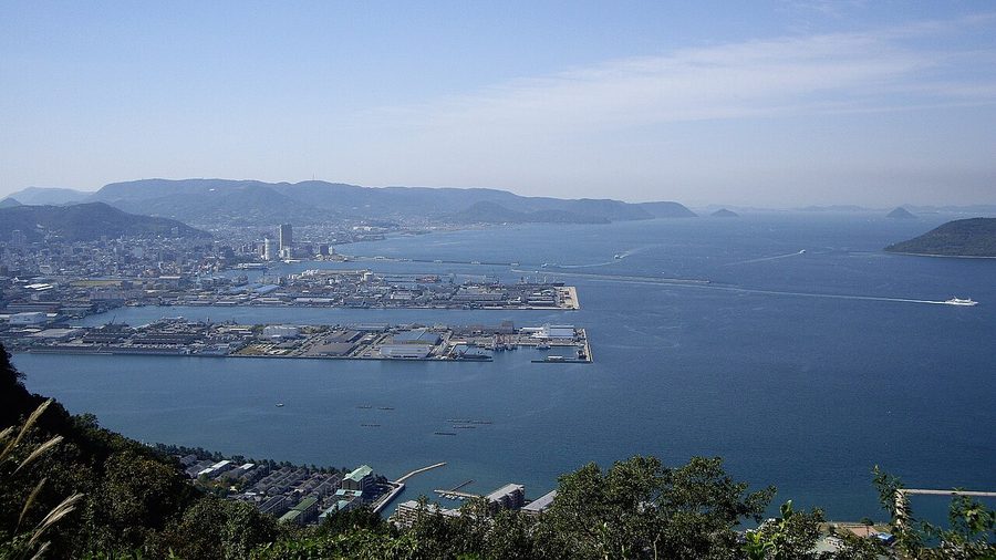 屋島から見た高松市沿岸