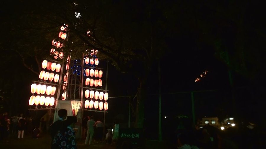 江尾十七夜の万灯