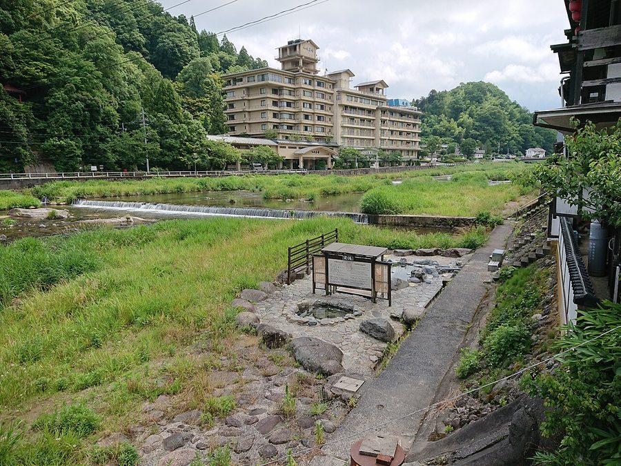 河原風呂