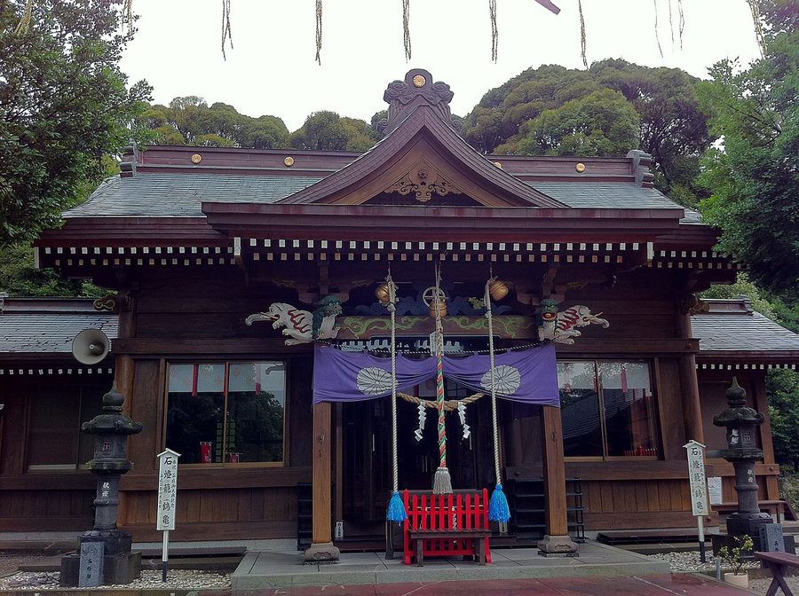 加紫久利神社の社殿