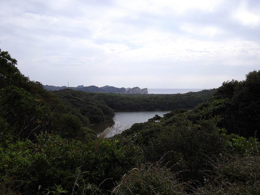宝満の池の全景