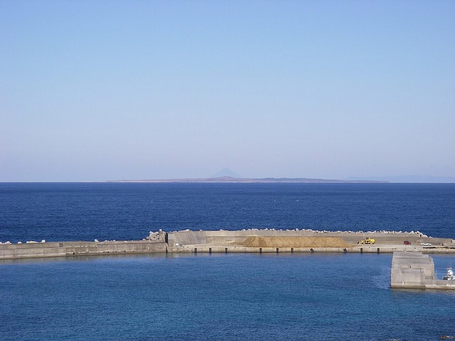 種子島から望む馬毛島