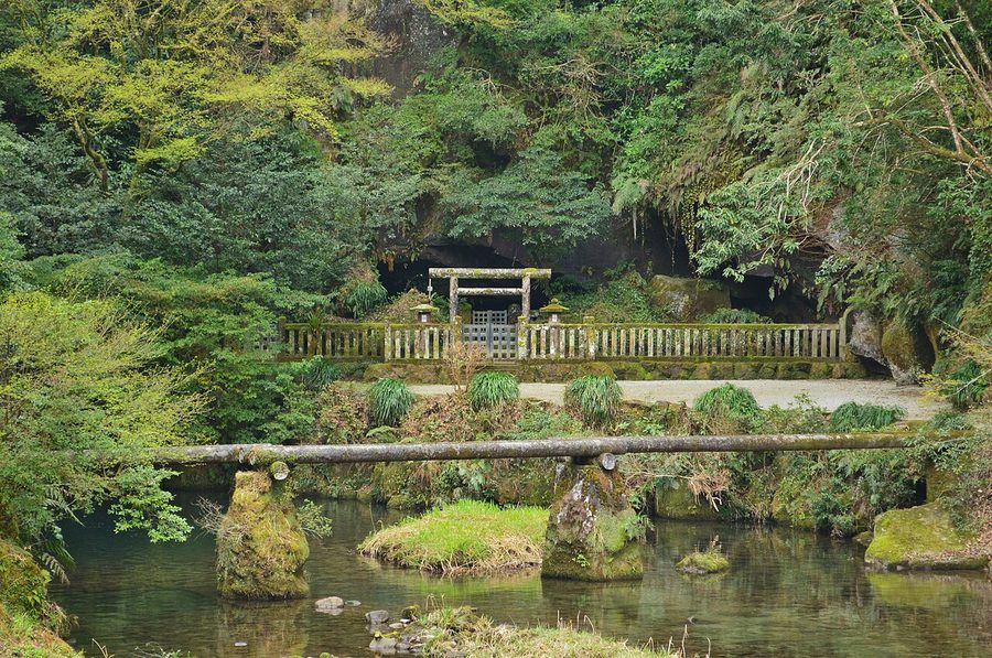 吾平山上陵の拝所